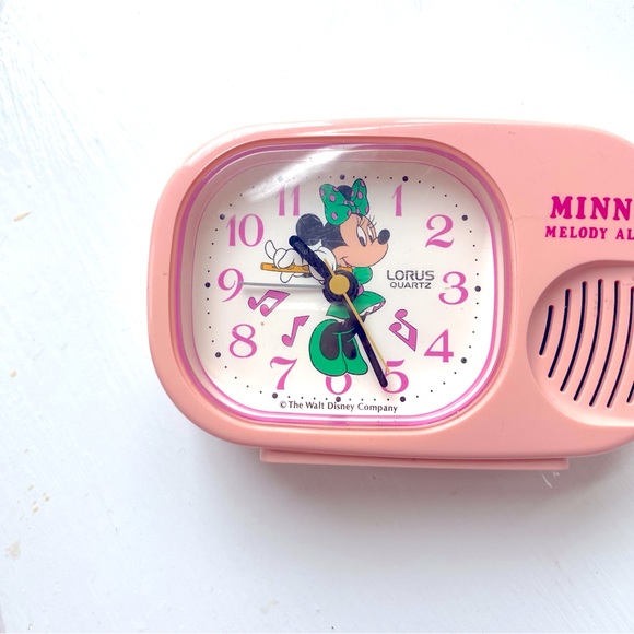 Vintage Disney Minnie Melody Lorus quartz  alarm clock - Picture 10 of 11
